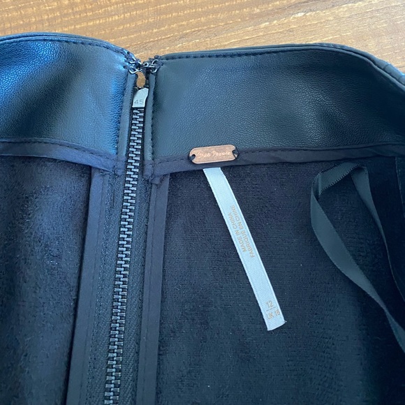 Free People Modern Femme Vegan Leather Skirt In Black Size Large - Picture 10 of 10